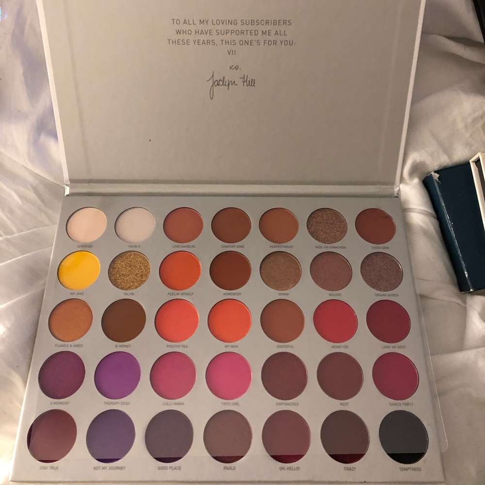 Jacyln hill volume 2